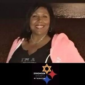 Meet your Posher, Dee